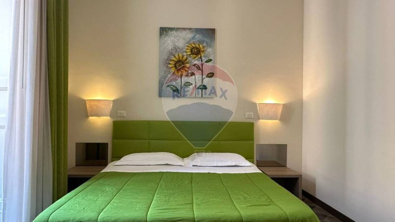 Отель в Катания