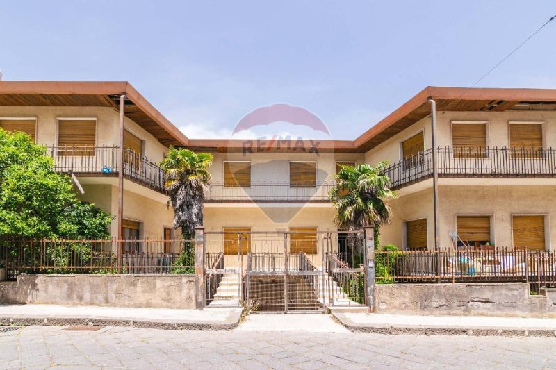 Casa independente em Militello in Val di Catania