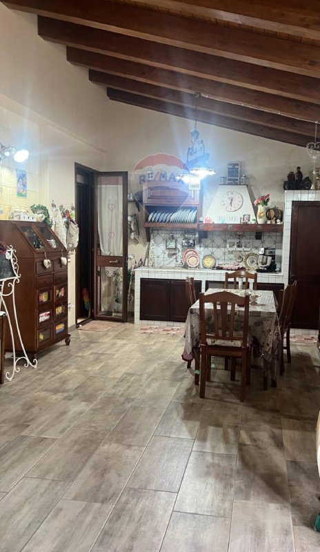 Вилла в Авола