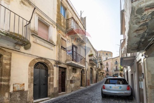 Casa indipendente a Caltagirone