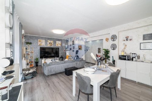 Lägenhet i Motta Sant'Anastasia