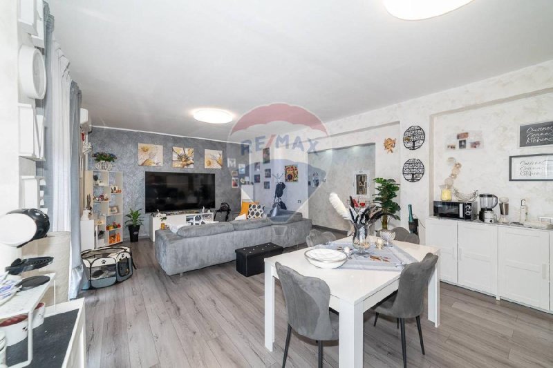 Appartamento a Motta Sant'Anastasia