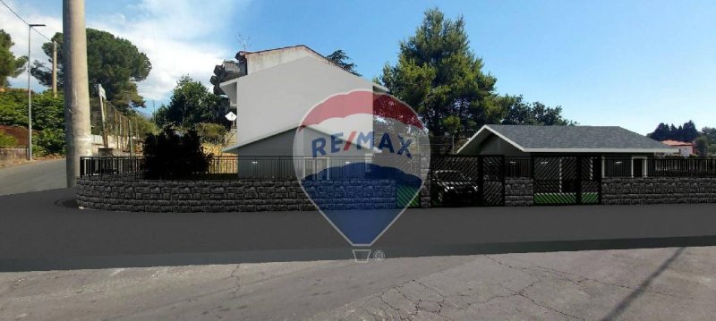 马斯卡卢恰公寓