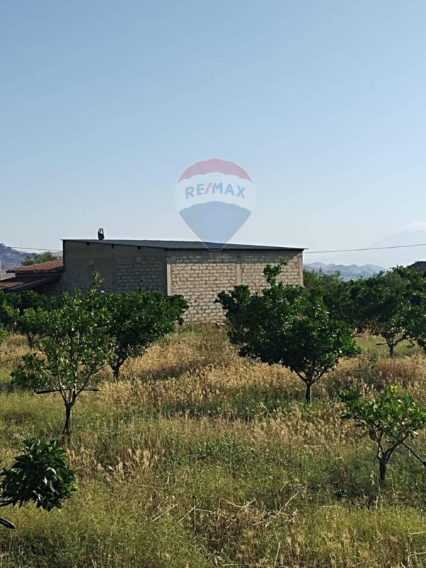 Landbouwgrond in Mineo