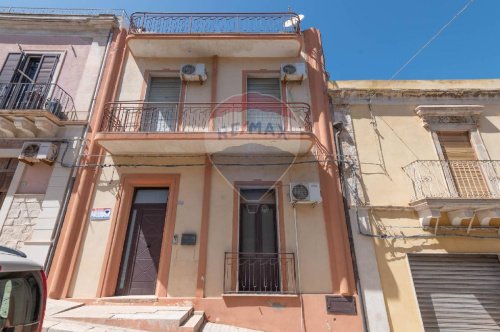 Casa indipendente a Pachino