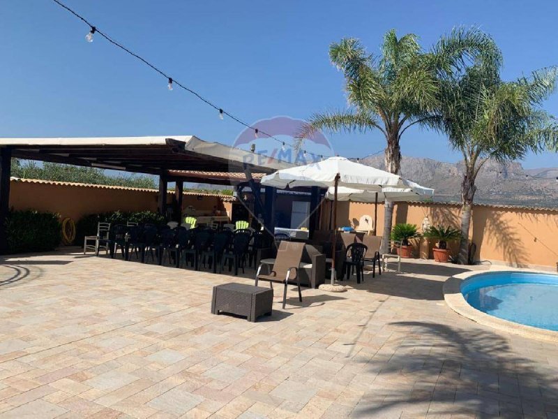 特拉佩托半独立房屋