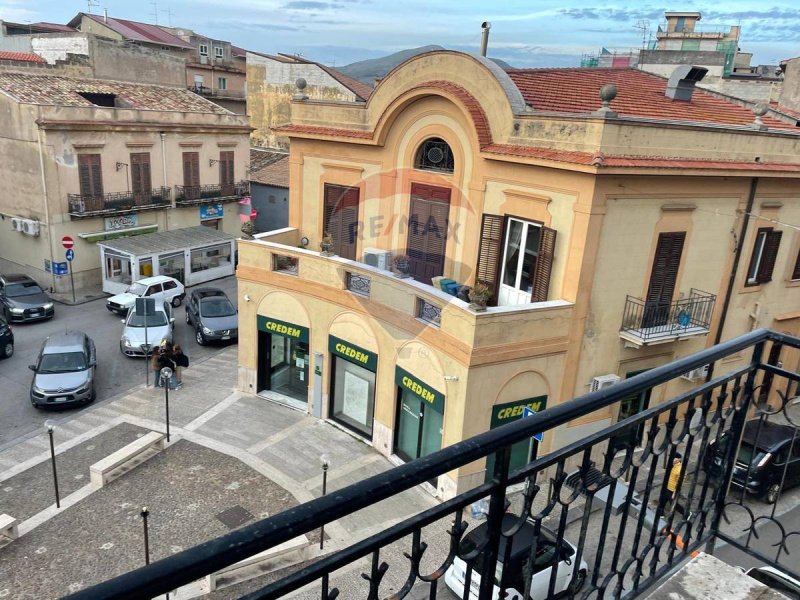 Casa independiente en Partinico