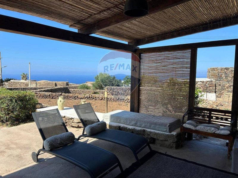 Lägenhet i Pantelleria