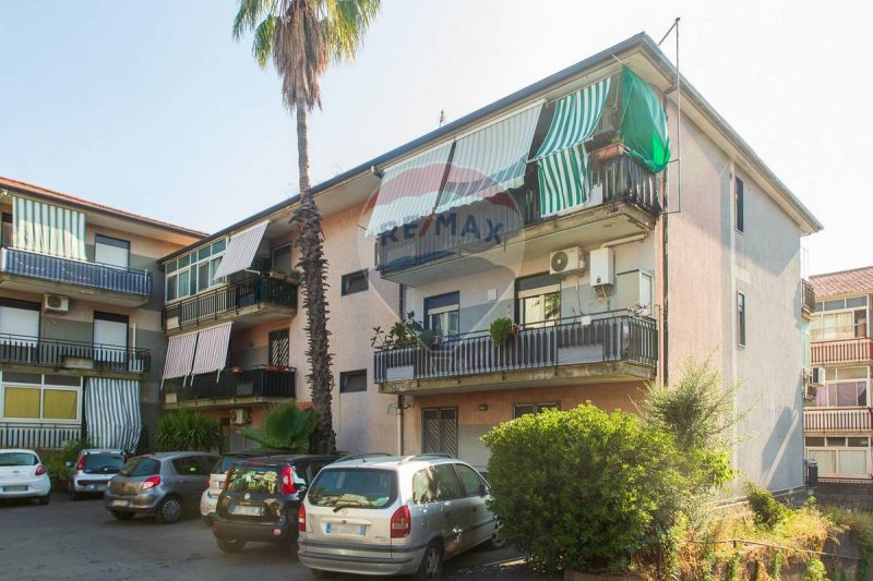 Квартира в Гравина-ди-Катанья