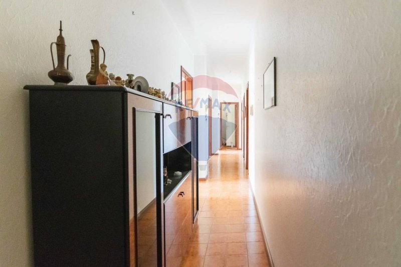 Appartamento a Aci Catena