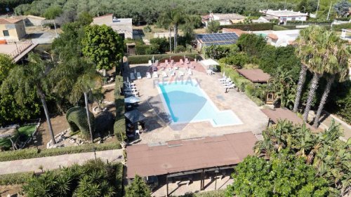 Edifício comercial em Siracusa