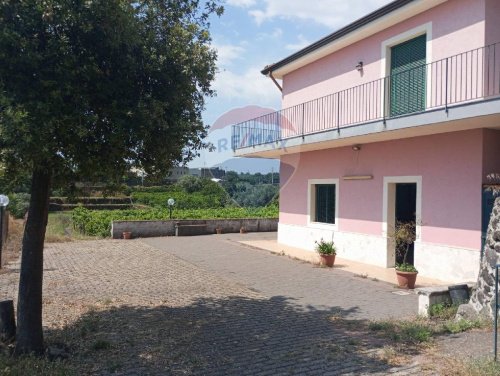 Villa en Santa Venerina