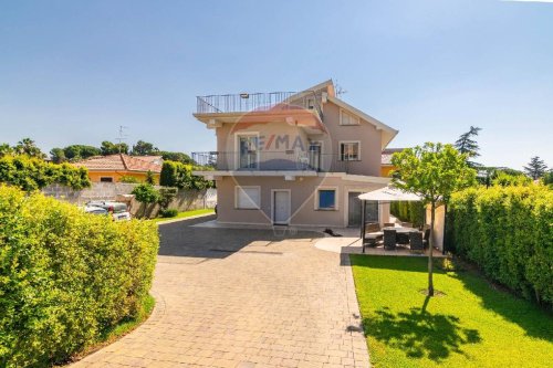 马斯卡卢恰别墅