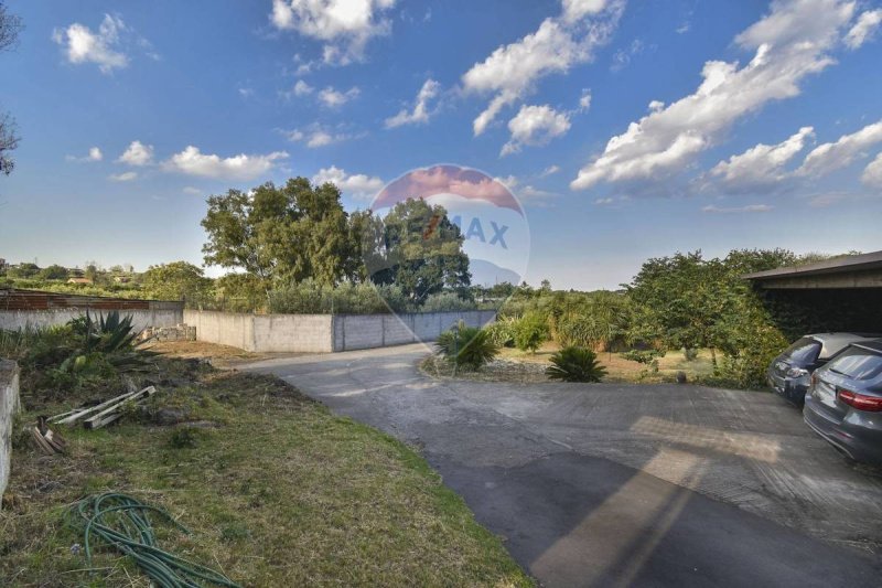 Huis op het platteland in Viagrande