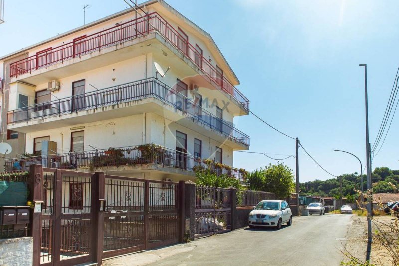 Lägenhet i Motta Sant'Anastasia