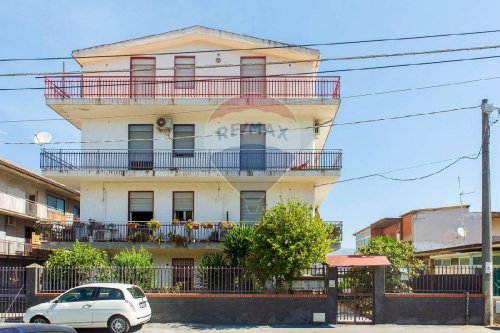 Appartement à Motta Sant'Anastasia
