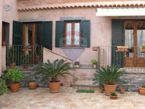 Detached house in Acireale