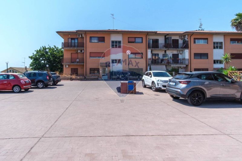 阿奇卡泰纳公寓