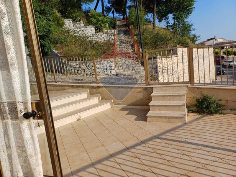 Wohnung in Chiaramonte Gulfi