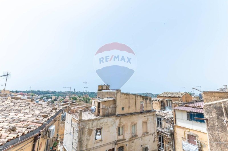 Lägenhet i Caltagirone