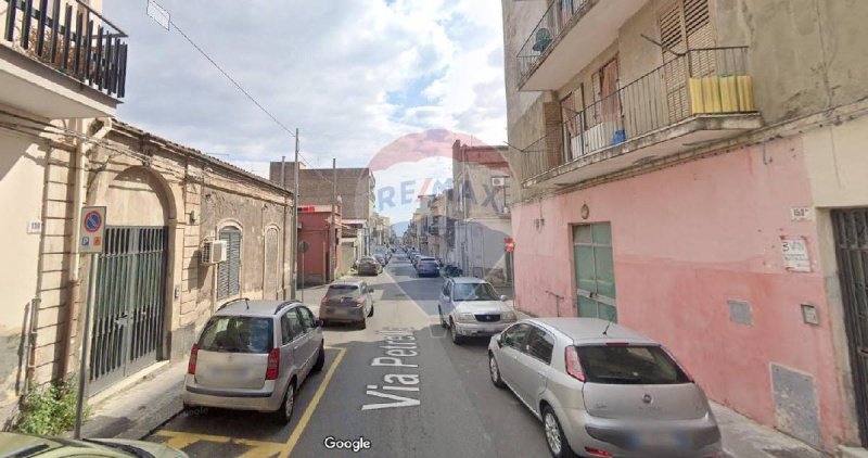 Zakelijk onroerend goed in Catanië