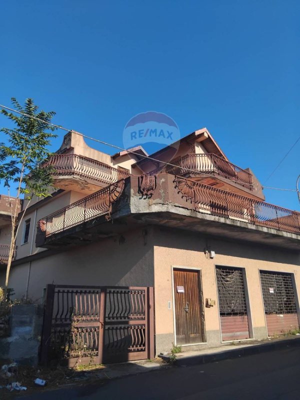 Casa independiente en Santa Venerina