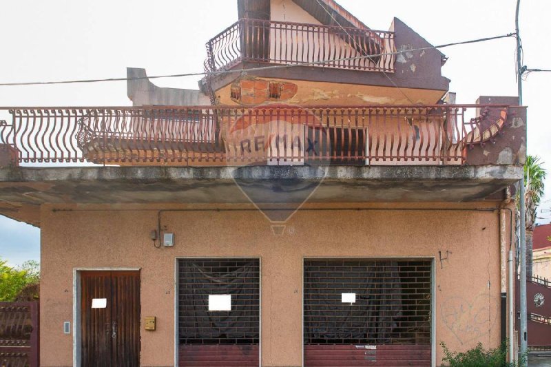 Casa independiente en Santa Venerina