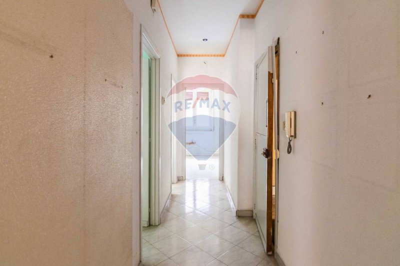 Appartement à Aci Catena