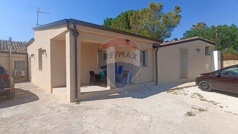 基亚拉蒙特古尔菲别墅