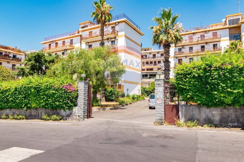 Apartamento em Catânia