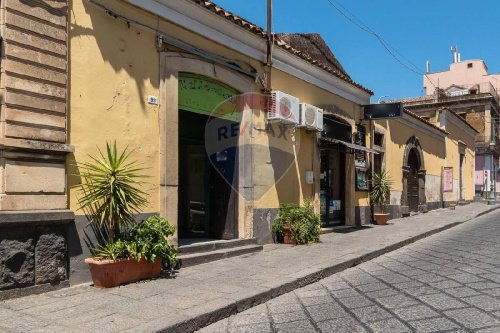 Immobile commerciale a Belpasso
