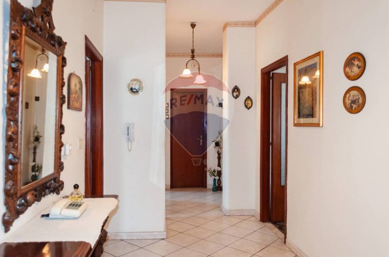Apartamento em Lentini
