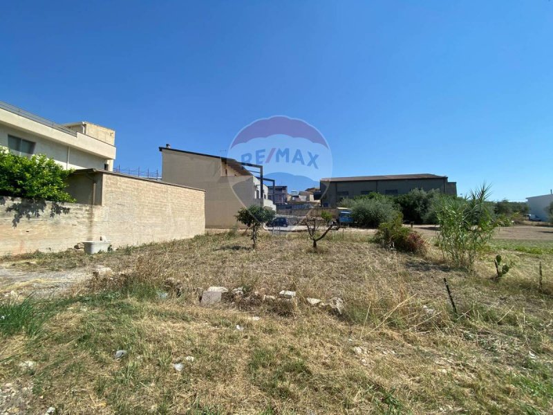 Byggtomt i Mazzarrone