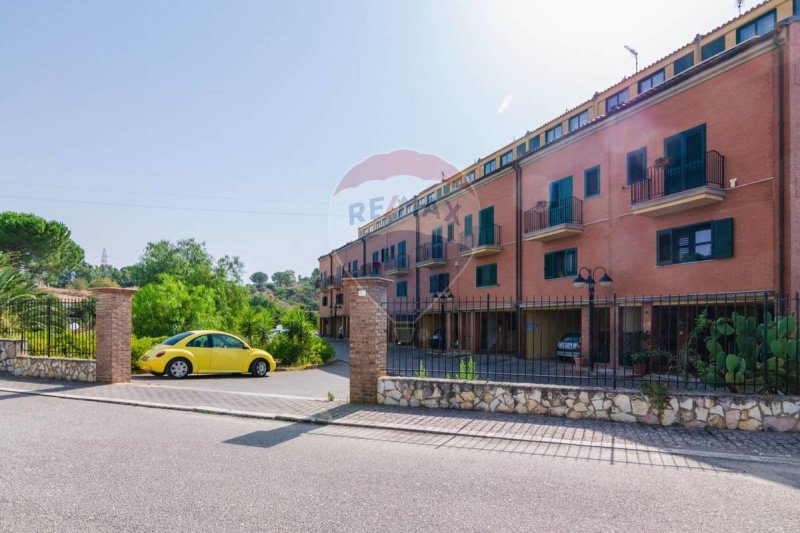 Reihenhaus in Caltanissetta