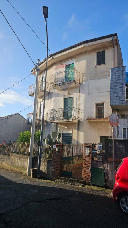 Apartamento em Pedara