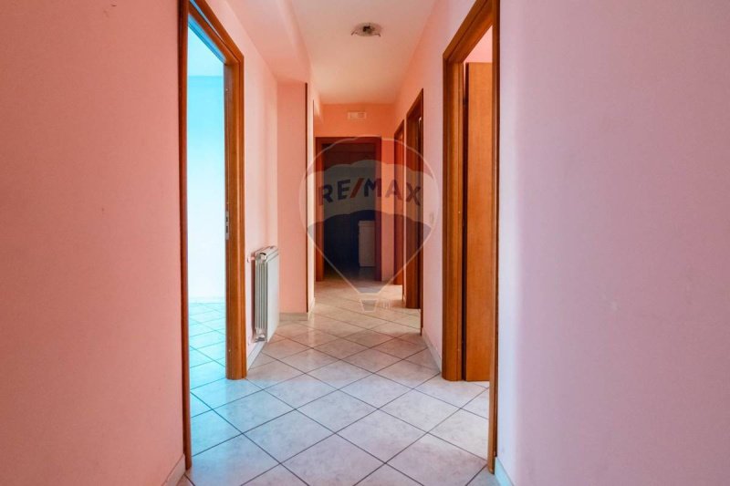 Appartement à Aci Catena