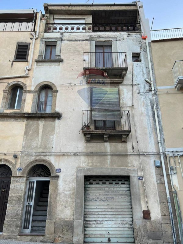 Casa indipendente a Caltagirone
