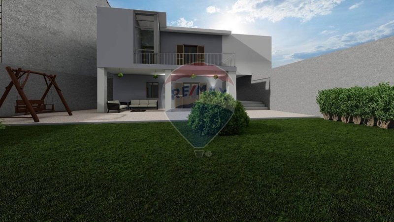 Vrijstaande woning in Linguaglossa