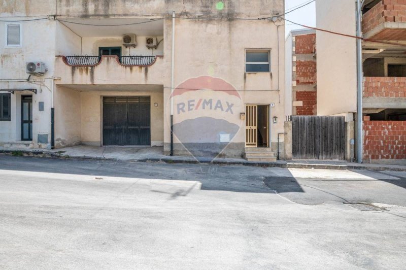 Einfamilienhaus in Noto