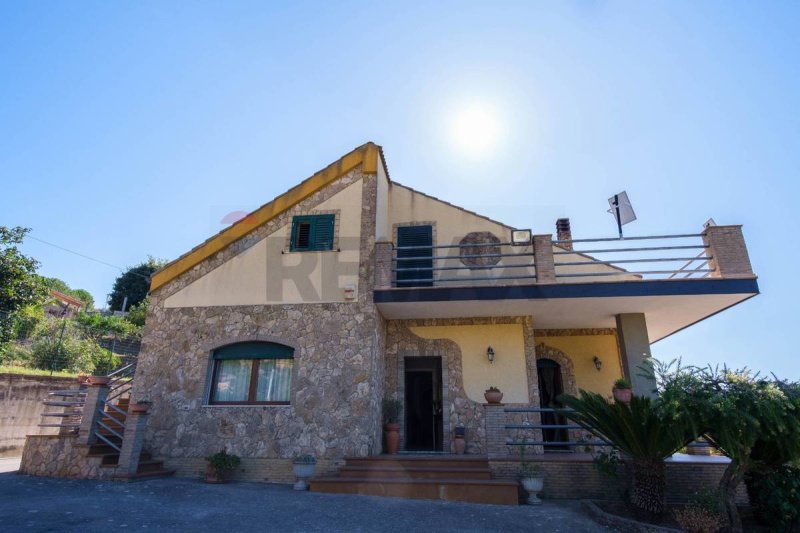 Вилла в Пьяцца-Армерина