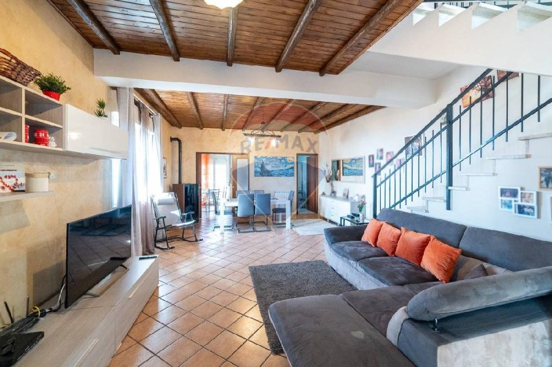 拉加尔纳联排别墅