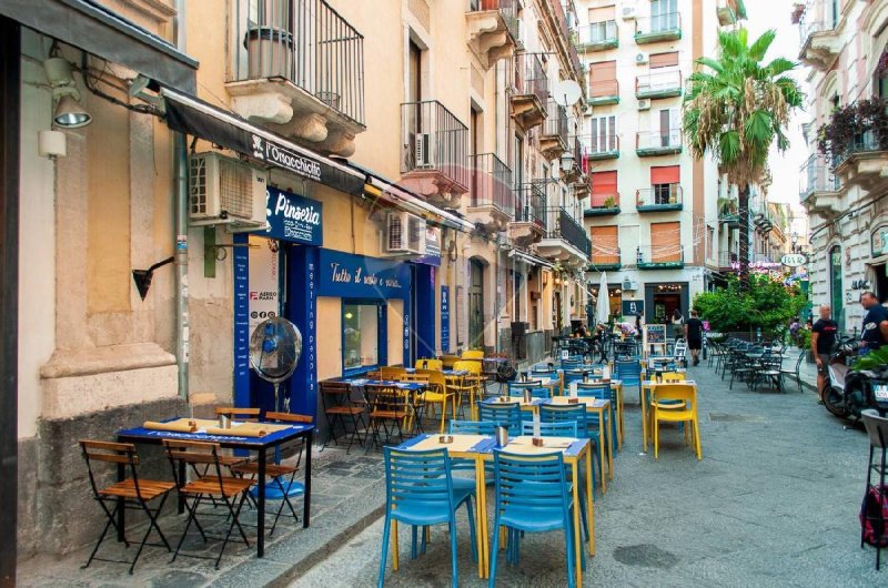 Zakelijk onroerend goed in Catanië