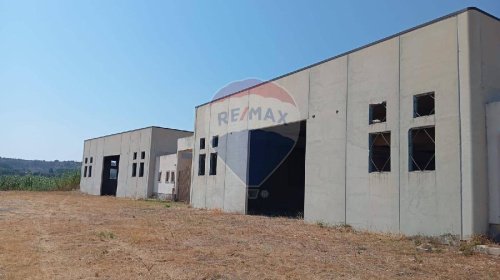 Kommersiell byggnad i Melilli