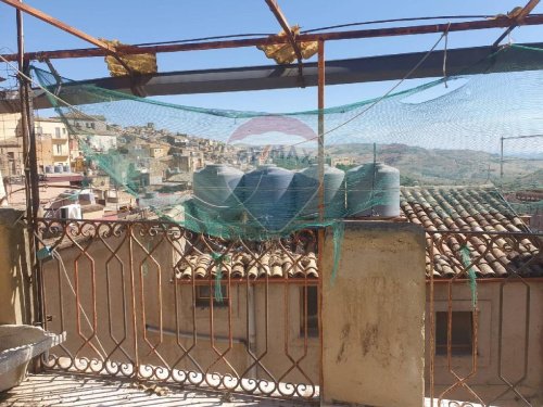 卡尔塔吉罗内独栋房屋