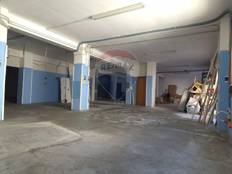 Inmueble comercial en Ragusa