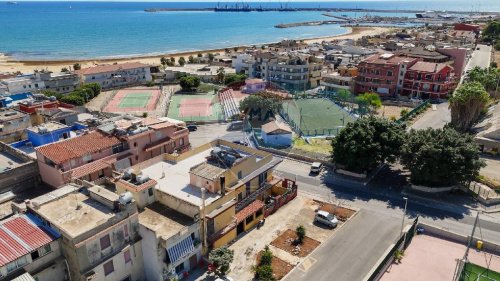 波扎洛商业房产