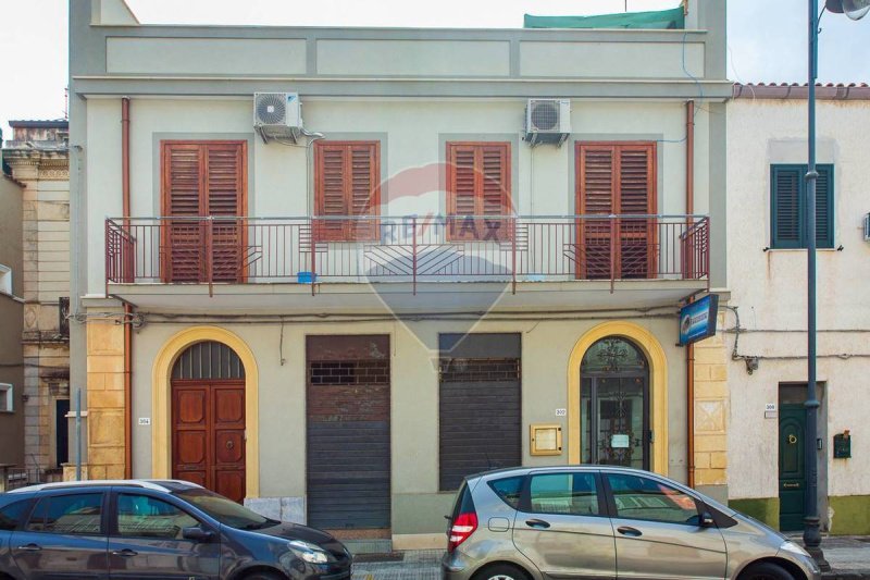 Villa i Nizza di Sicilia