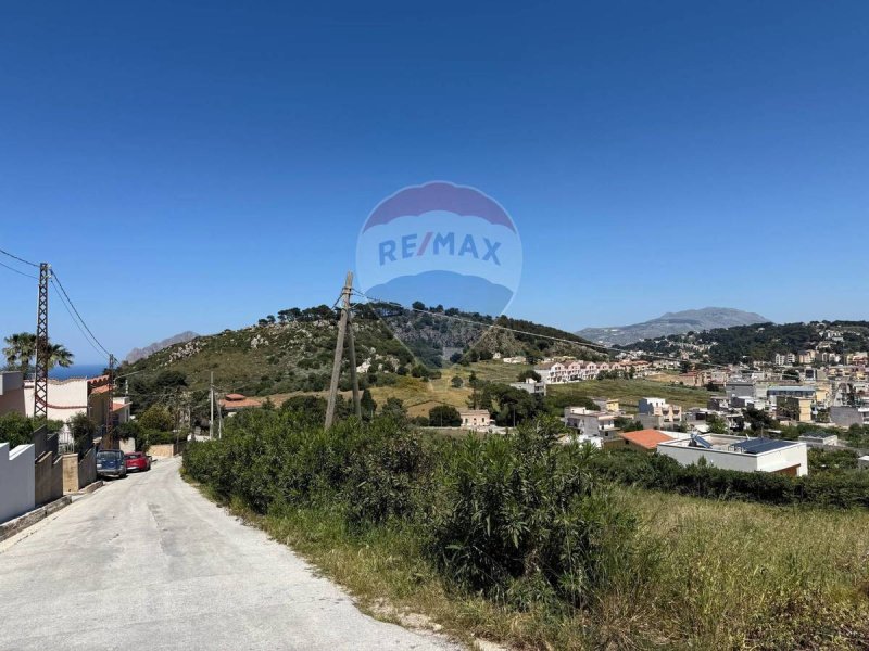 Agricultural land in Valderice