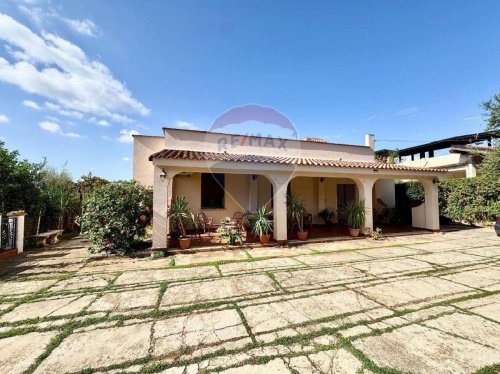 Villa à Partinico