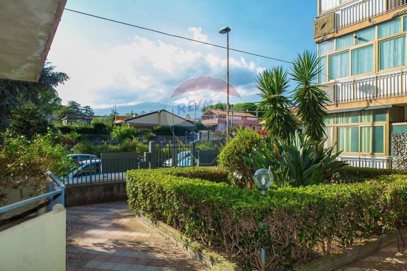 Appartamento a Aci Sant'Antonio